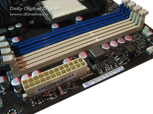  ASUS Crosshair III Formula слоты DIMM 