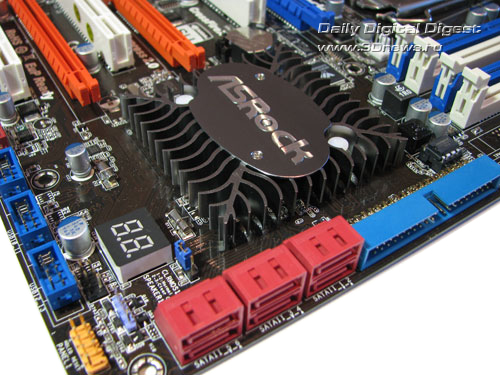  ASRock P55 Extreme угол 