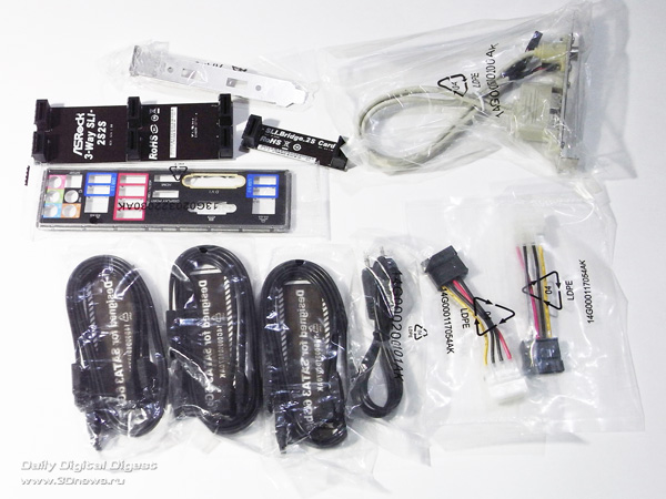  ASRock Z68 Extreme7 комплектация 