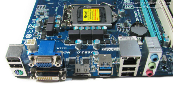  Gigabyte B75M-D3H задняя панель 