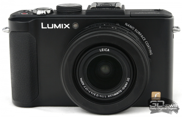  Panasonic Lumix DMC-LX7 &mdash; вид спереди 